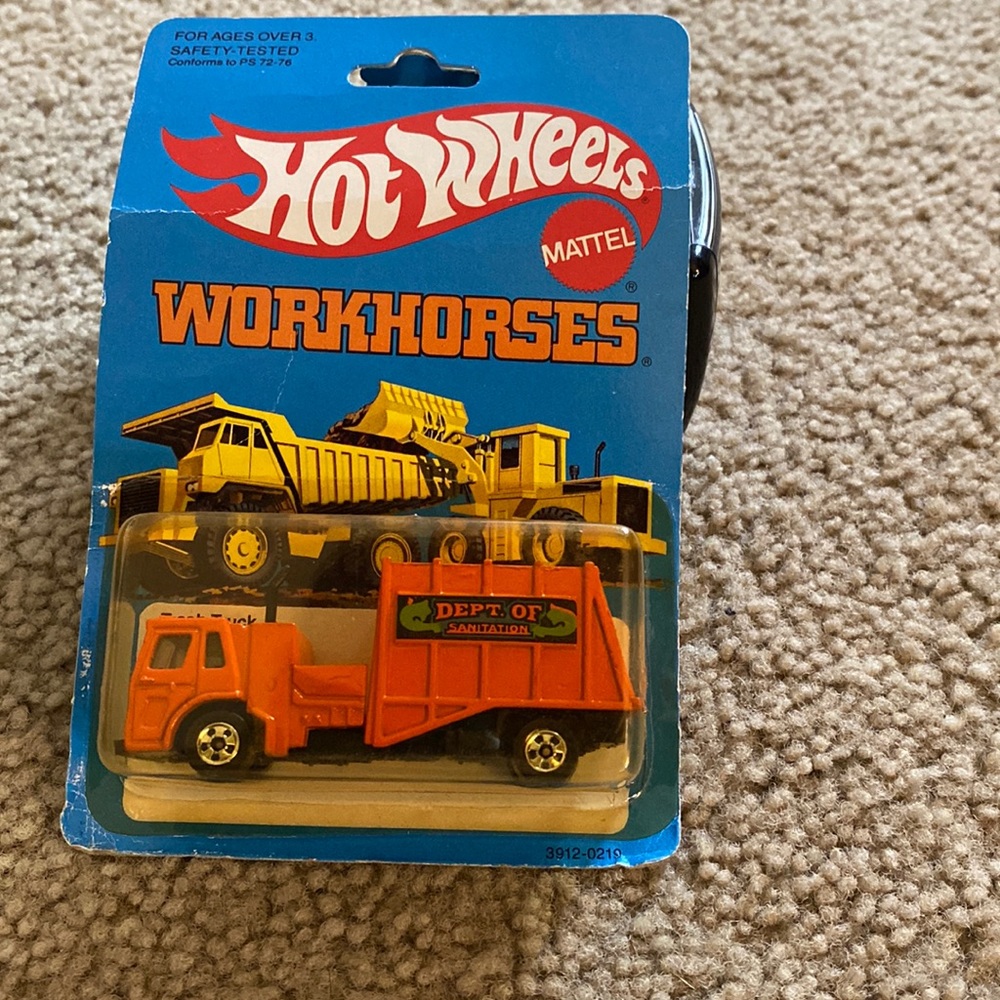 Hot Wheels Workhorses - Department of Sanitation